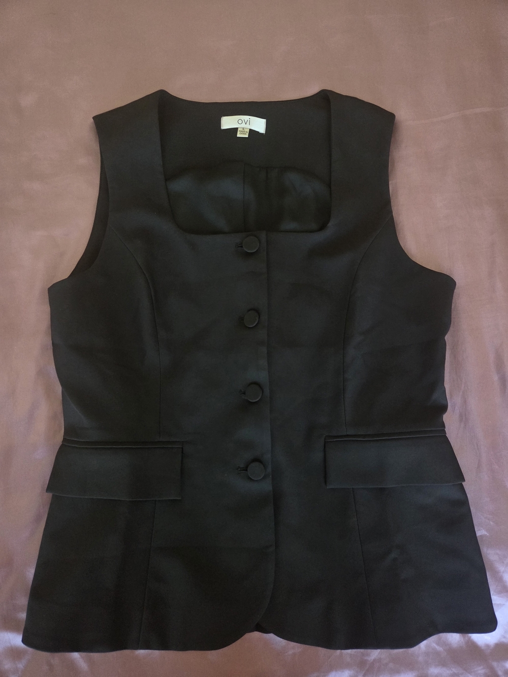NWOT OVI Women's Black Sleeveless Button-Front Elegant Vest